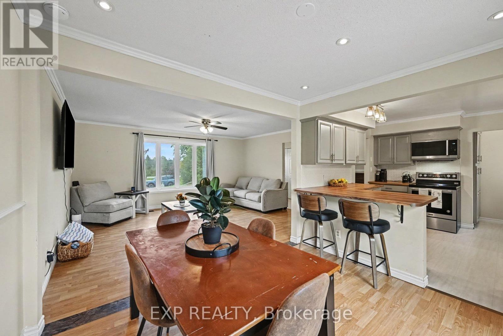 7142 Roger Stevens Drive, Montague, Ontario  K7A 4S6 - Photo 8 - X14127238
