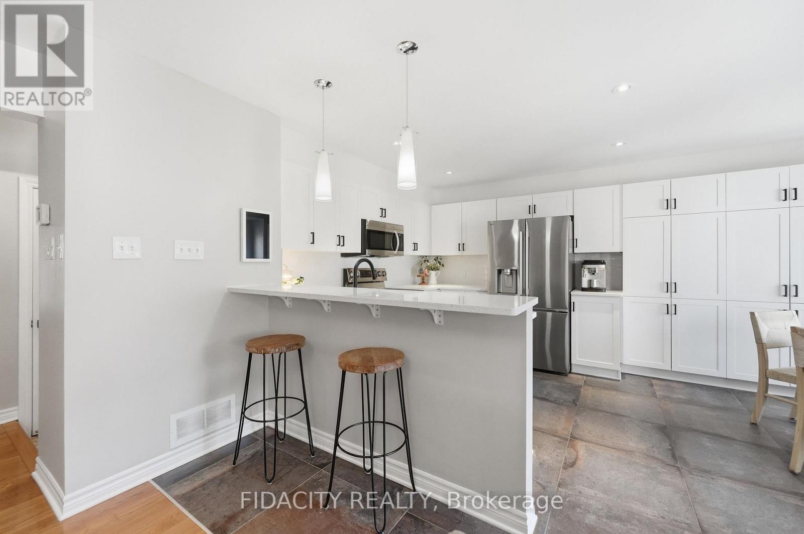 206 Mistral Way, Ottawa, Ontario  K2S 0G6 - Photo 14 - X14127276