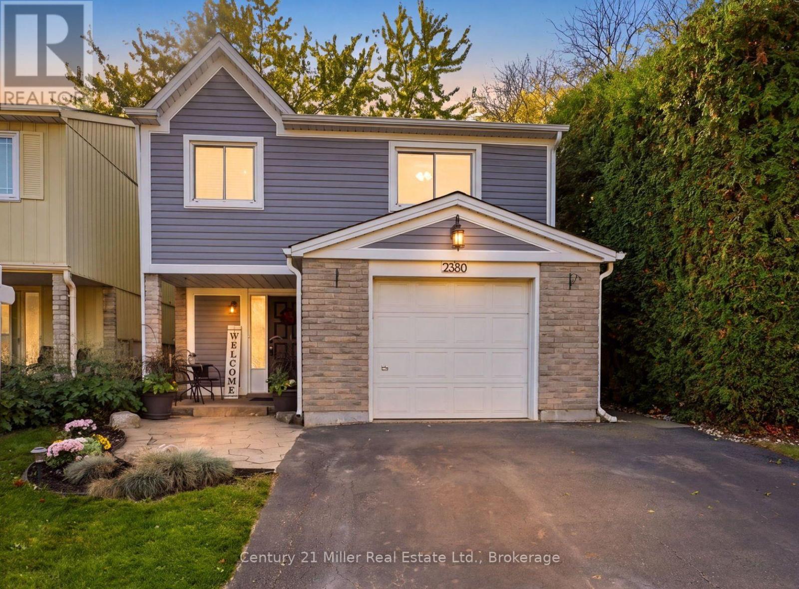 2380 Coldstream Drive, Burlington (Brant Hills), Ontario  L7P 3Z9 - Photo 2 - W14127192