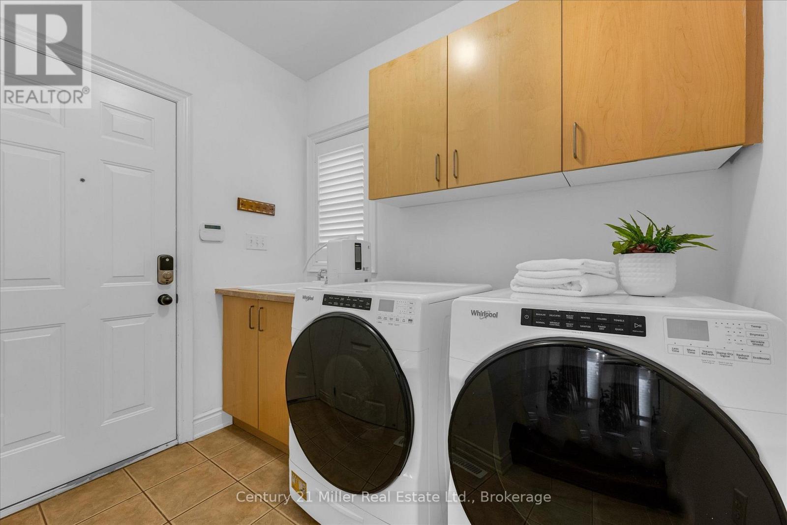 2349 Presquile Drive, Oakville (Jc Joshua Creek), Ontario  L6H 7P9 - Photo 17 - W14127228