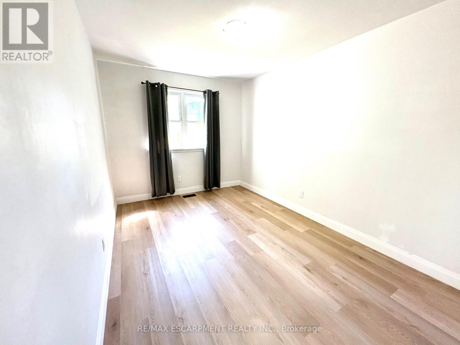 292 Woodward Avenue, Milton (Om Old Milton), Ontario  L9T 1V2 - Photo 14 - W14127248