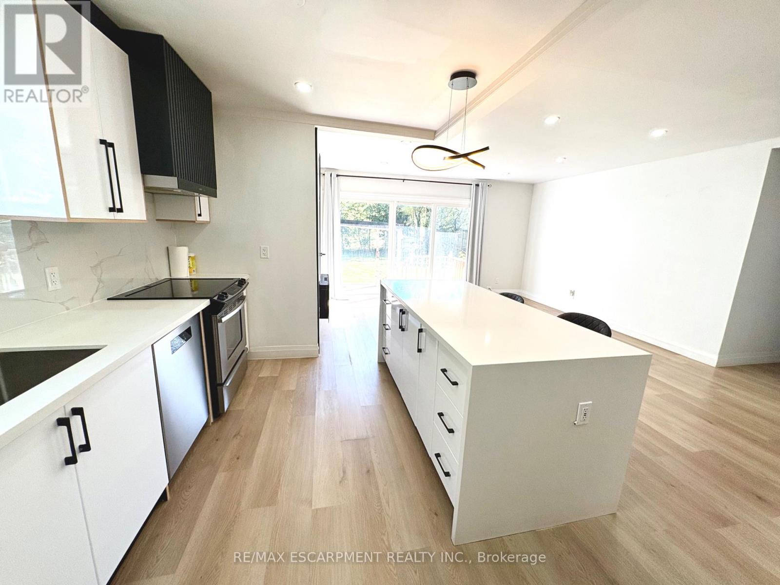 292 Woodward Avenue, Milton (Om Old Milton), Ontario  L9T 1V2 - Photo 7 - W14127248