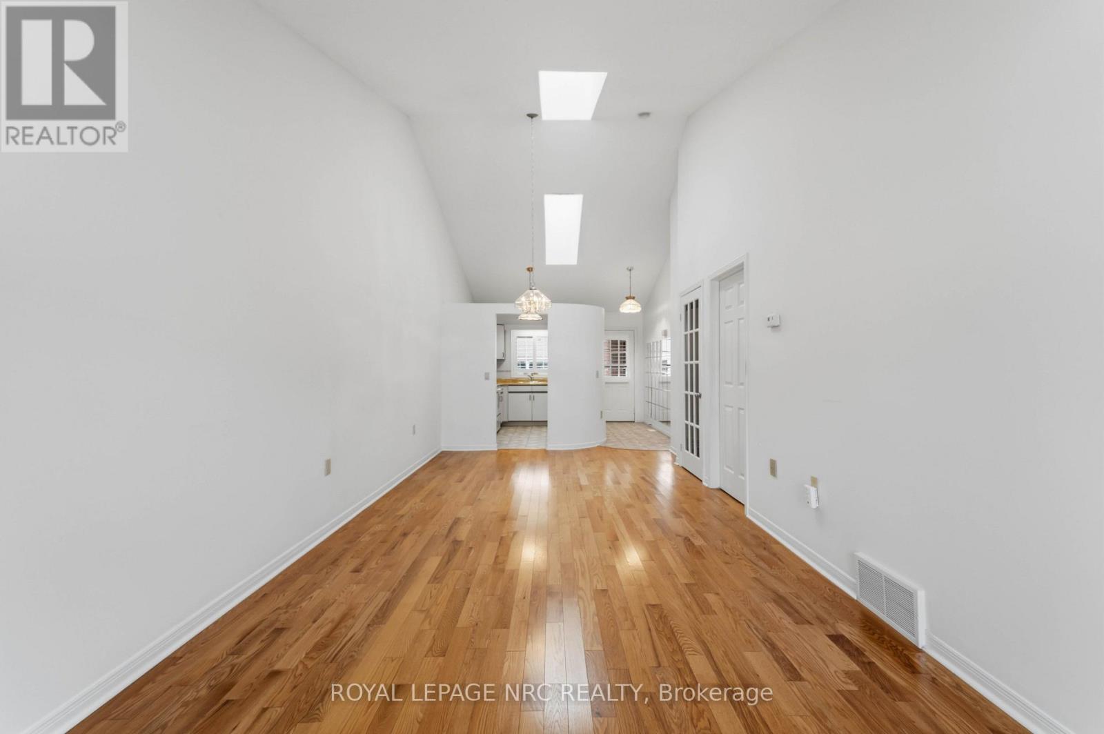 4112 Apple Blossom Lane, Lincoln, Ontario  L0R 2C0 - Photo 14 - X14123342