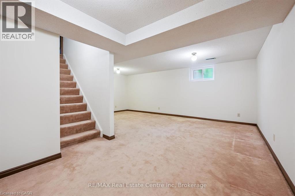 208 Ironwood Road, Guelph, Ontario  N1G 3K3 - Photo 12 - 40874846