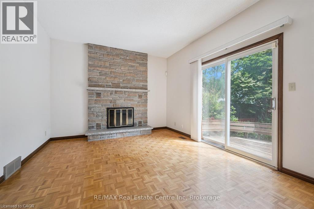 208 Ironwood Road, Guelph, Ontario  N1G 3K3 - Photo 6 - 40874846