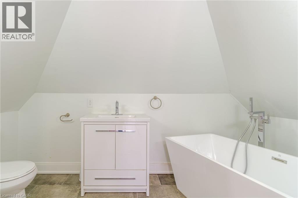 734 Cannon Street E Unit# 2, Hamilton, Ontario  L8L 2G9 - Photo 18 - 40873292