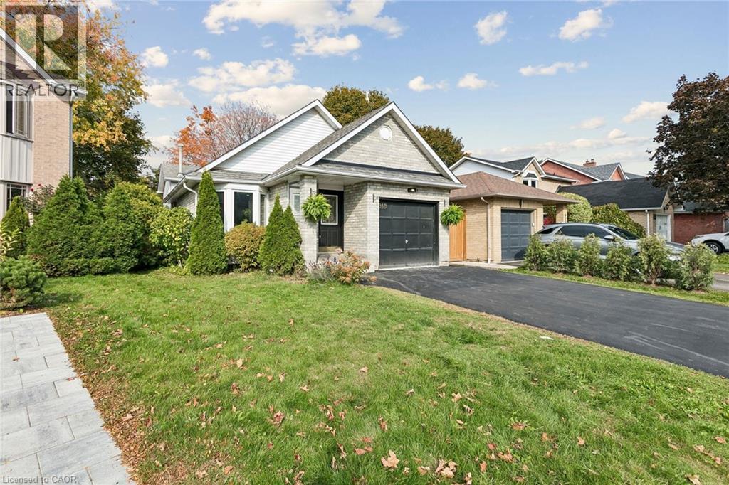 818 MIRIAM Crescent, Burlington, Ontario