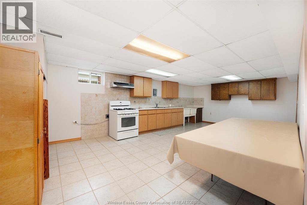 2515 Clemenceau, Windsor, Ontario  N8T 2P4 - Photo 32 - 26026598