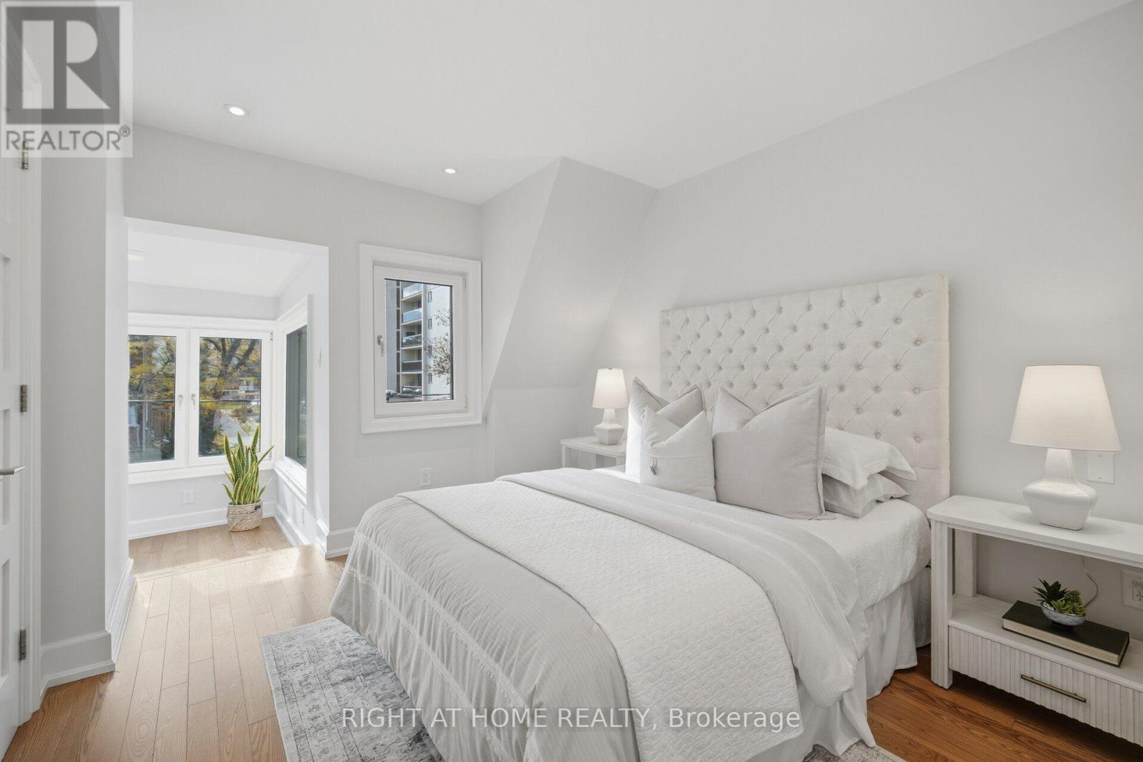 32 Eastmount Avenue, Toronto, Ontario  M4K 1V1 - Photo 18 - E14127068