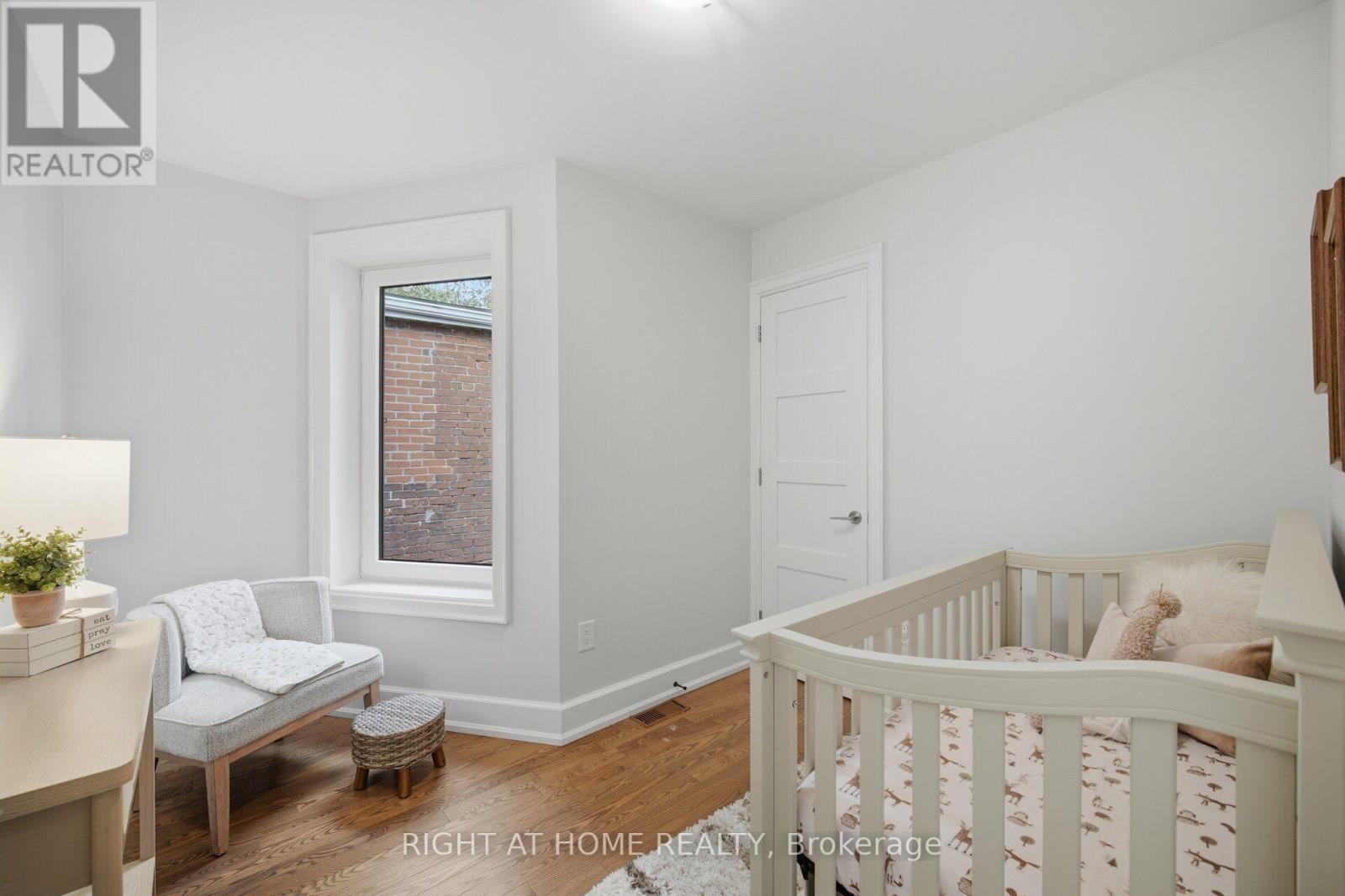 32 Eastmount Avenue, Toronto, Ontario  M4K 1V1 - Photo 26 - E14127068