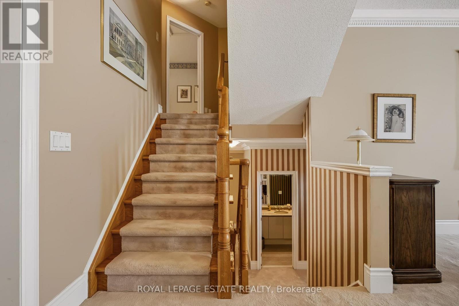 17 - 8038 Yonge Street, Vaughan, Ontario  L4J 1W3 - Photo 16 - N14119634
