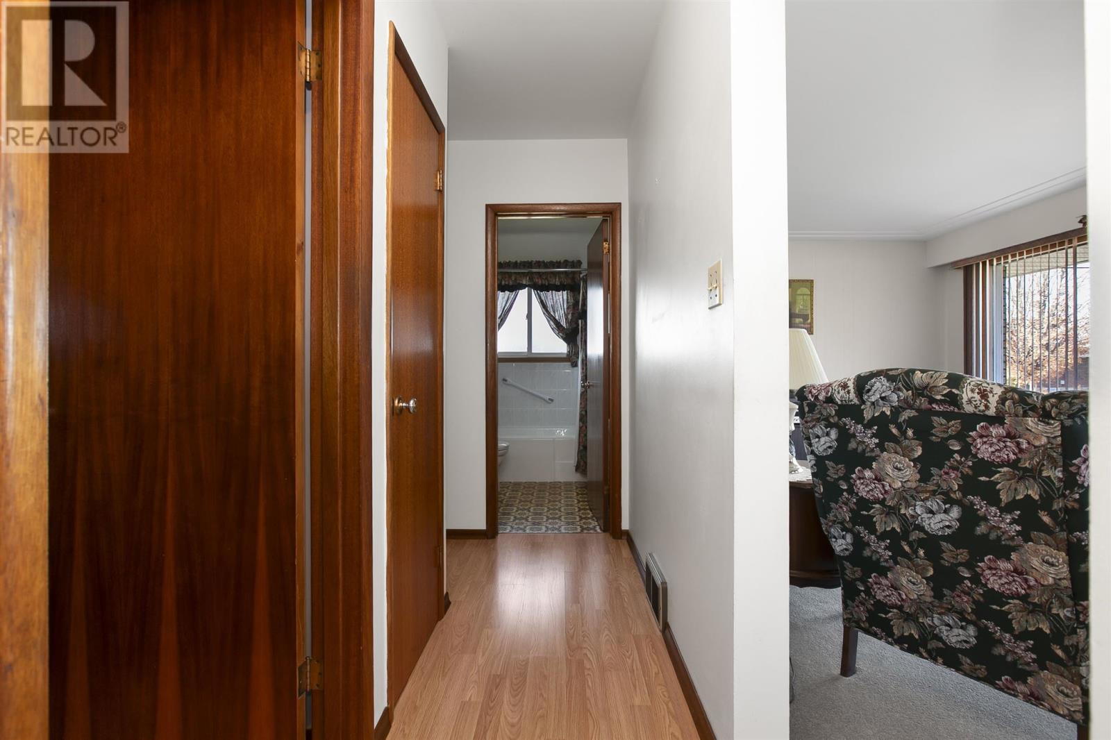 63 Murton Ave, Sault Ste. Marie, Ontario  P6C 4G5 - Photo 29 - SM263014