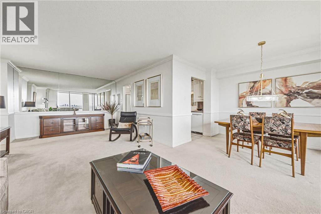 2055 Upper Middle Road Unit# 1005, Burlington, Ontario  L7P 3P4 - Photo 5 - 40874863