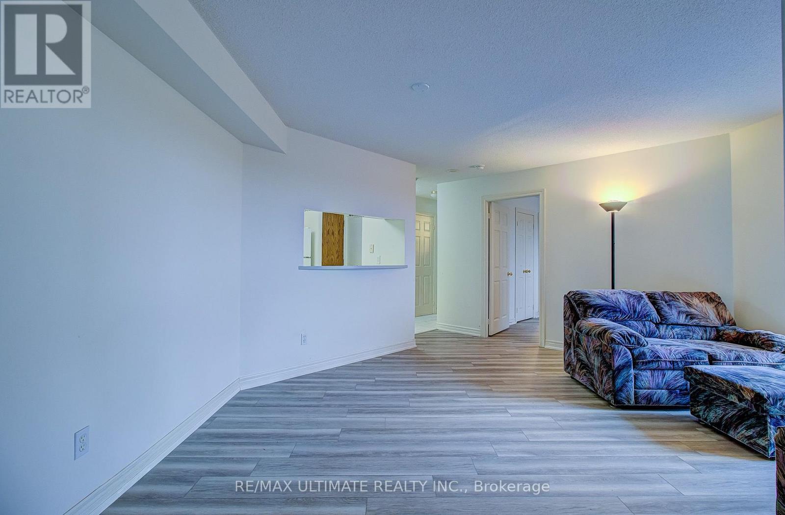 525 - 1700 Eglinton Avenue E, Toronto, Ontario  M4A 2X4 - Photo 6 - C14126184