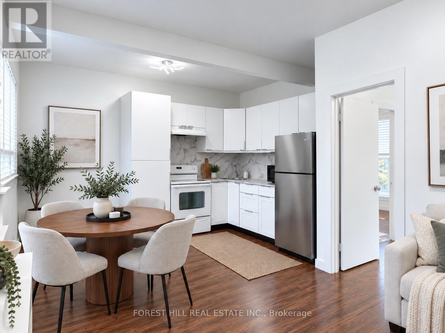 128 LAUGHTON AVENUE, Toronto, Ontario