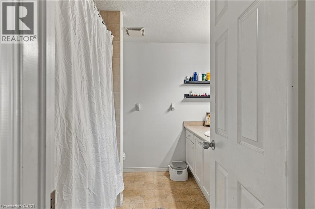 742 Rogers Road, Listowel, Ontario  N4W 0A1 - Photo 21 - 40874753