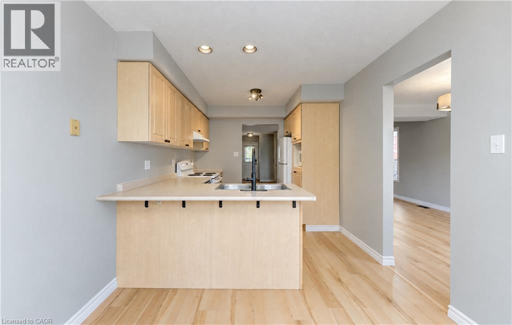 61 Chesterton Lane, Guelph, Ontario  N1E 7A6 - Photo 21 - 40874083