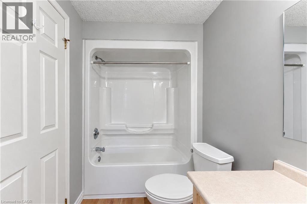 61 Chesterton Lane, Guelph, Ontario  N1E 7A6 - Photo 35 - 40874083