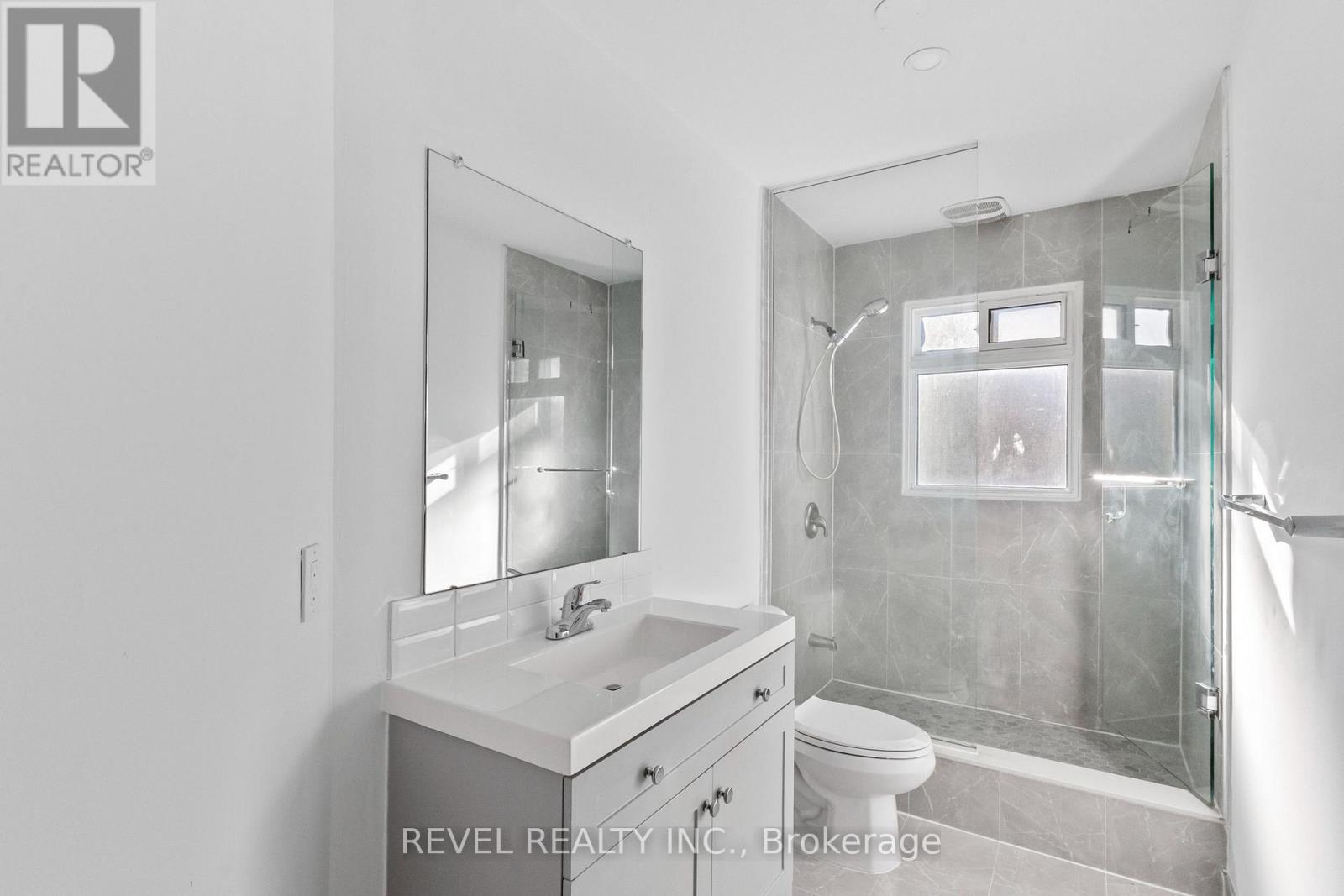 Unit 2 - 1100 Simcoe Street S, Oshawa, Ontario L1H 4L6 - Photo 25 - E14127308