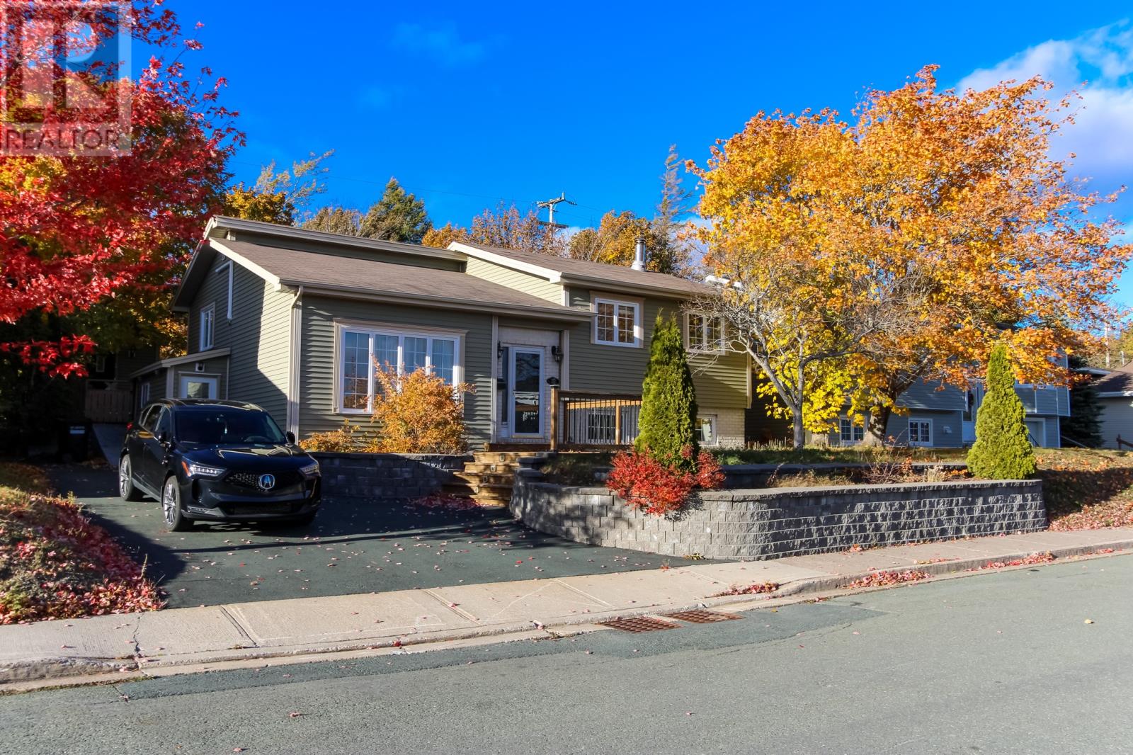 30 Mansfield Crest