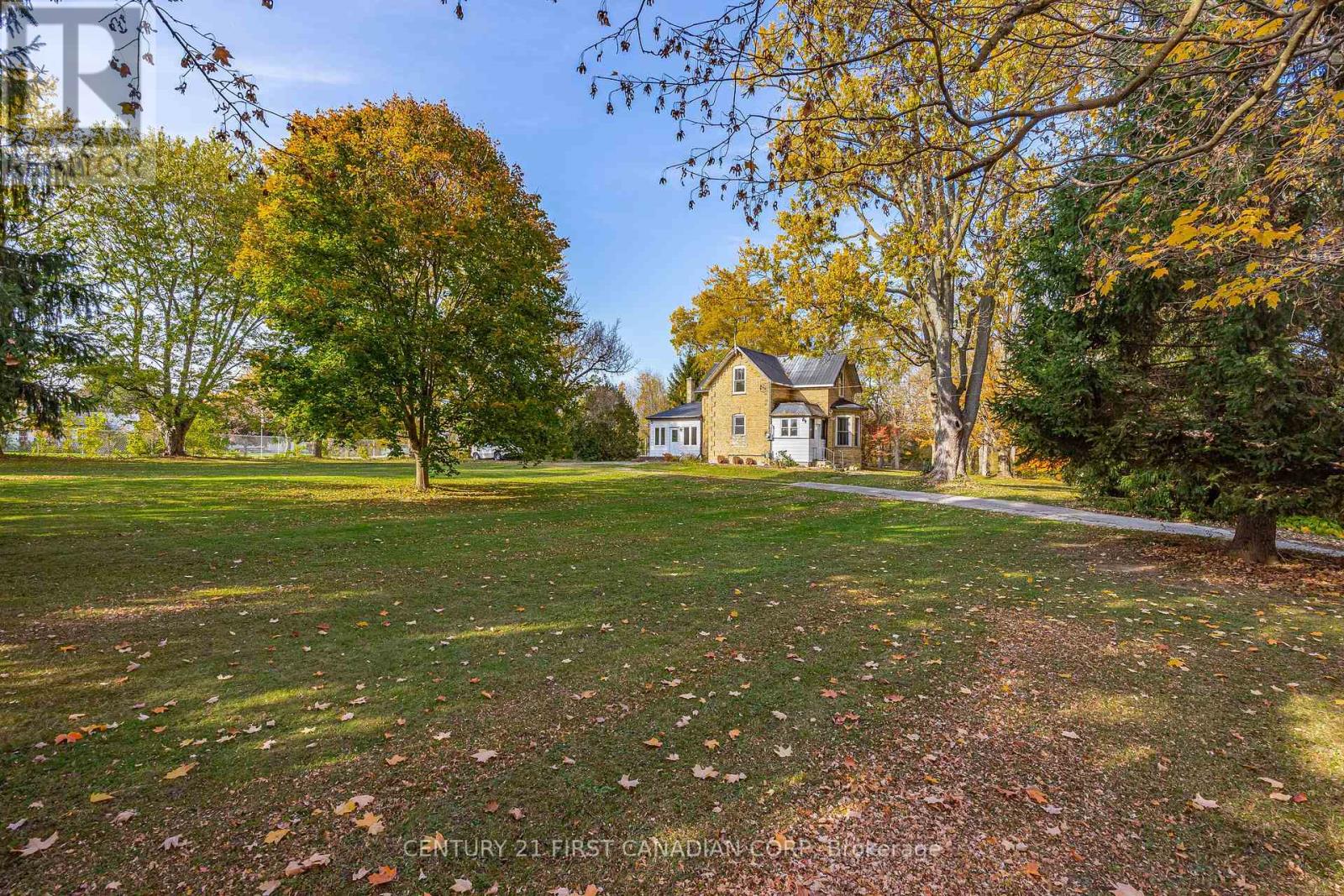 257 Union Street, North Middlesex, Ontario  N0M 2K0 - Photo 3 - X14127302