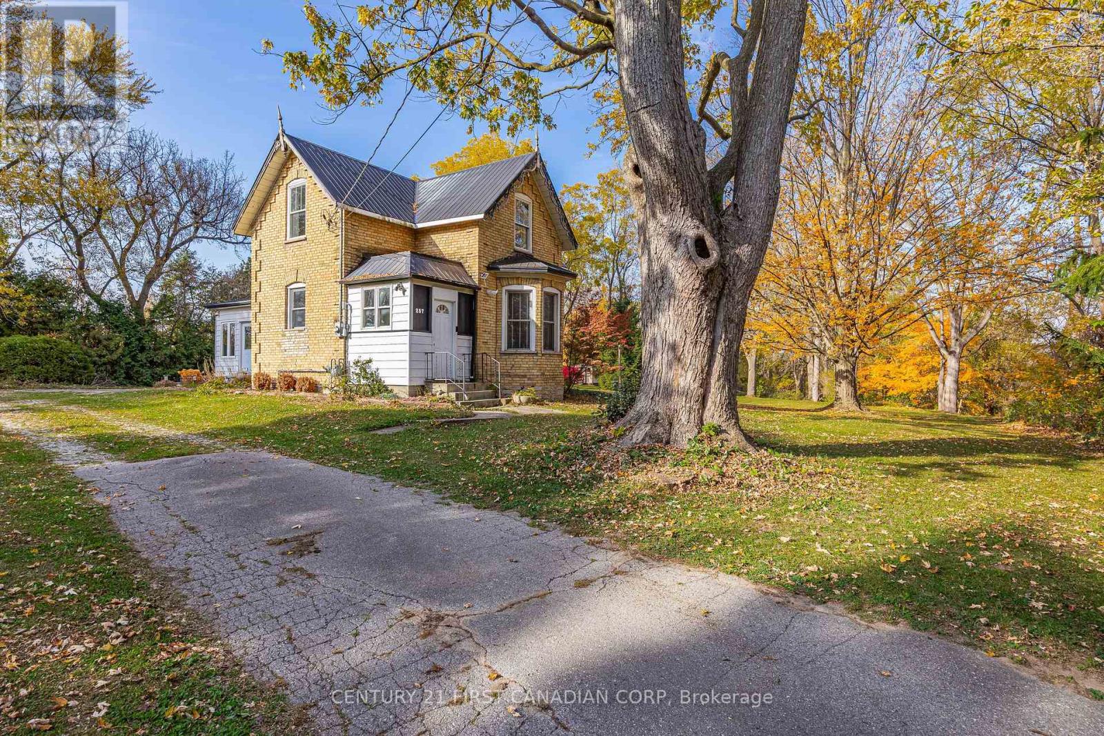 257 Union Street, North Middlesex, Ontario  N0M 2K0 - Photo 7 - X14127302