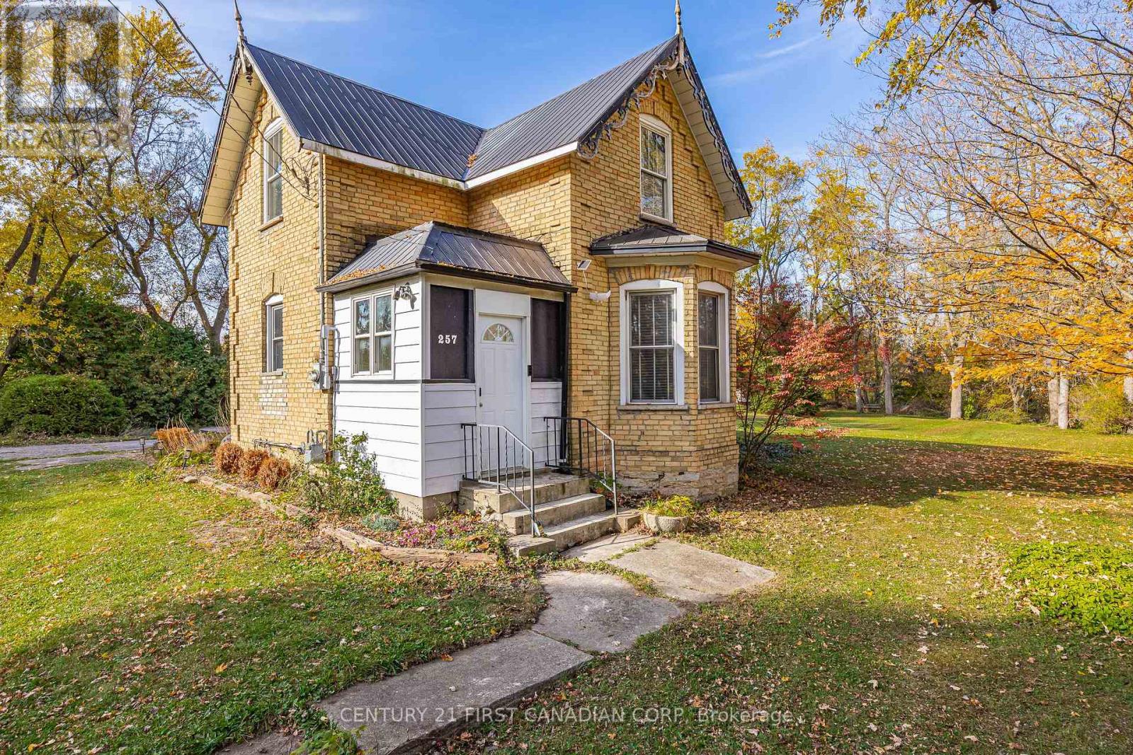 257 Union Street, North Middlesex, Ontario  N0M 2K0 - Photo 9 - X14127302