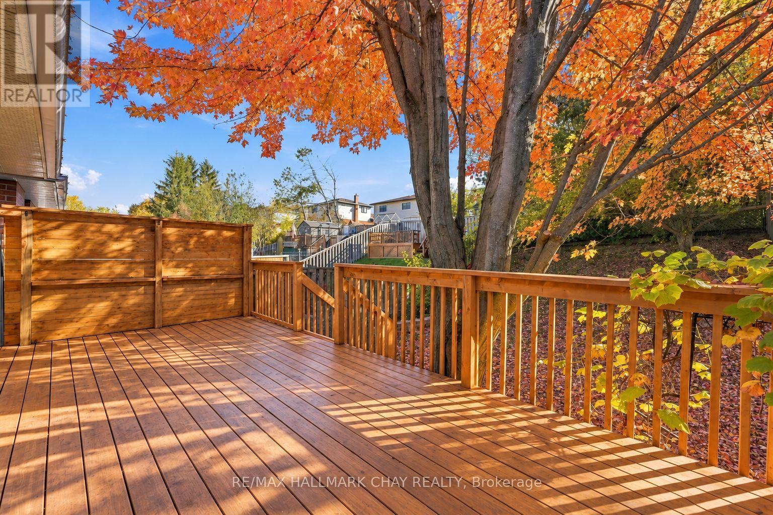 61 Turner Court, Bradford West Gwillimbury (Bradford), Ontario  L3Z 2W7 - Photo 2 - N14127368
