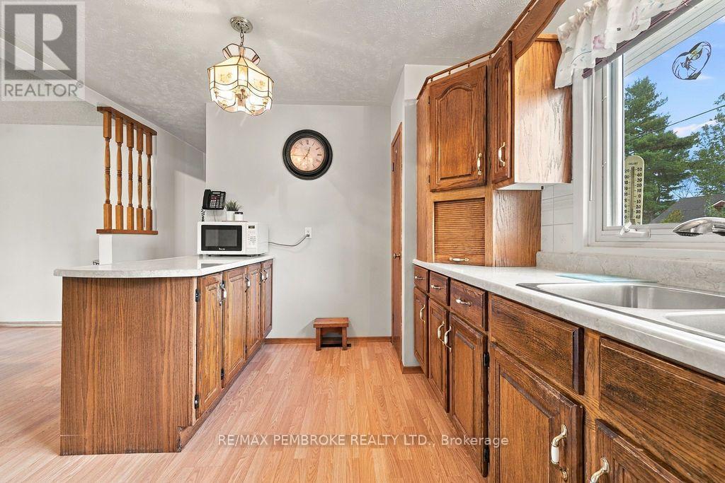180 Everett Street, Pembroke, Ontario  K8A 3W1 - Photo 19 - X14127400