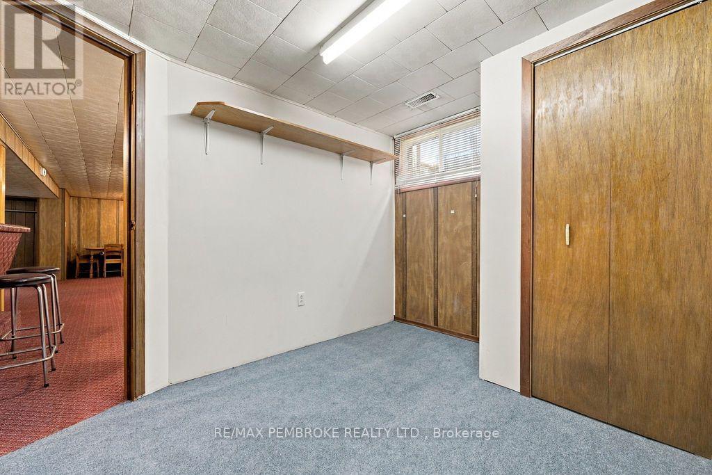 180 Everett Street, Pembroke, Ontario  K8A 3W1 - Photo 34 - X14127400
