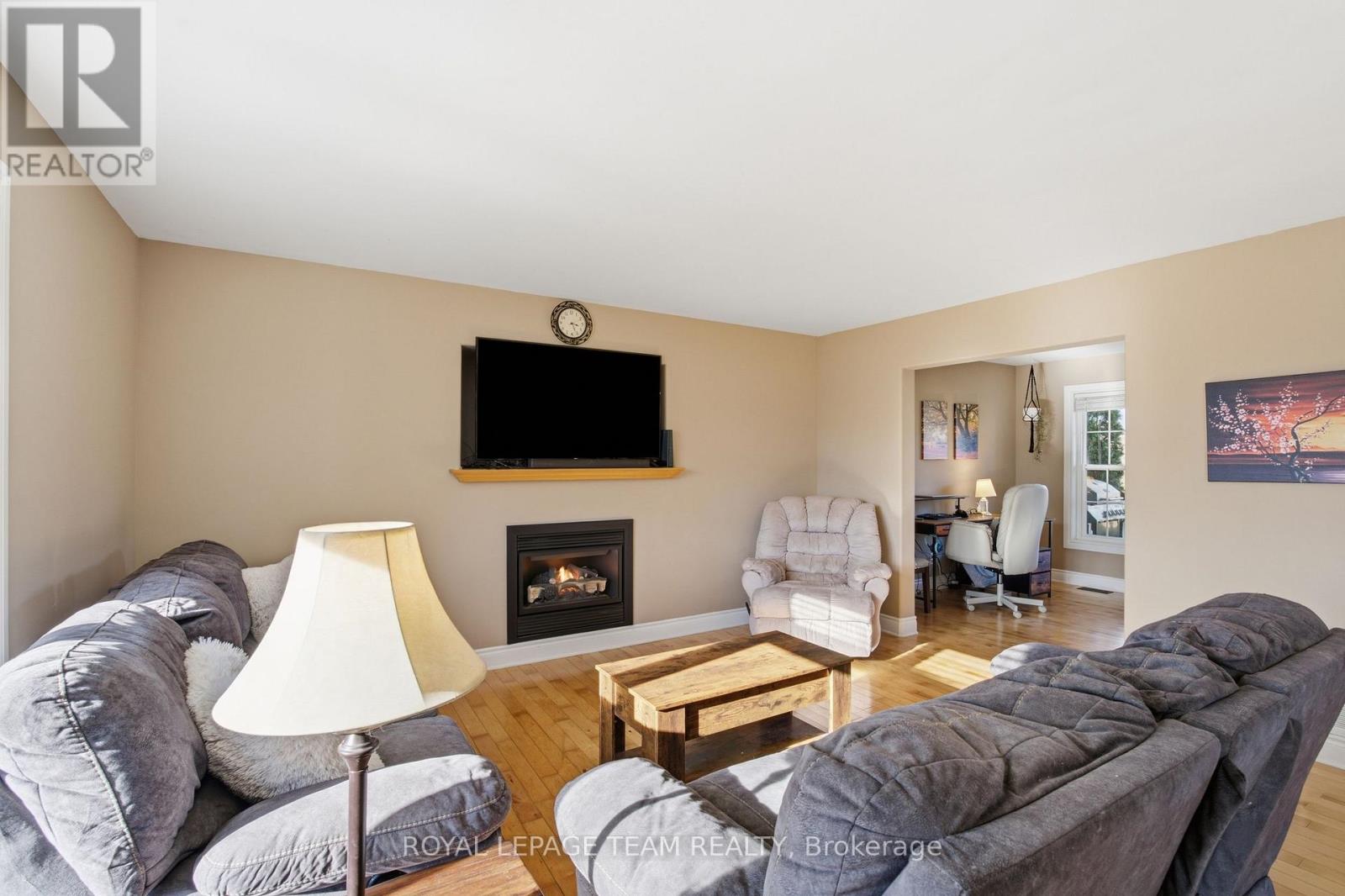37 Balmoral Street, North Grenville, Ontario  K0G 1J0 - Photo 14 - X14127324