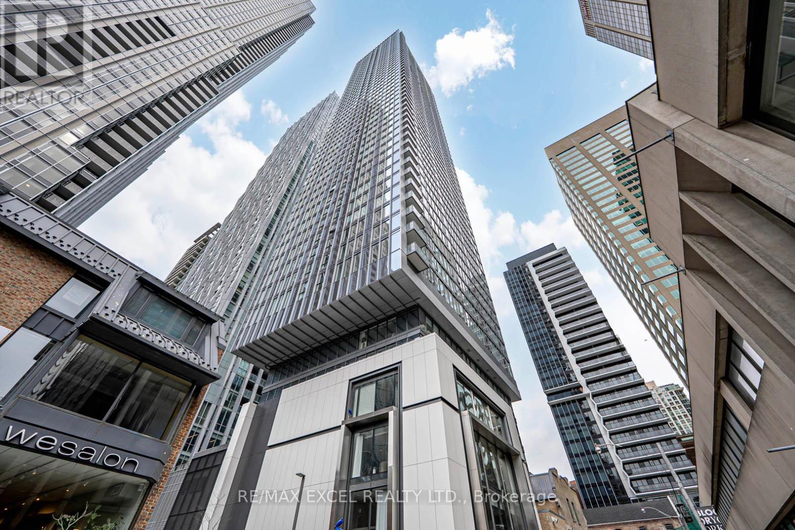 1002 - 8 CUMBERLAND STREET, Toronto, Ontario