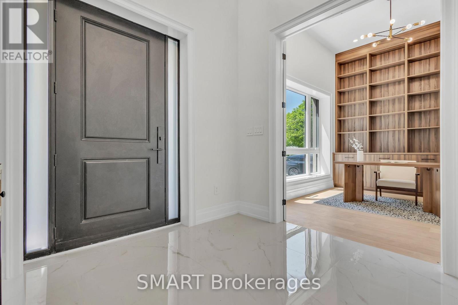 25 Cronin Drive, Toronto, Ontario  M9B 4T7 - Photo 7 - W14127318