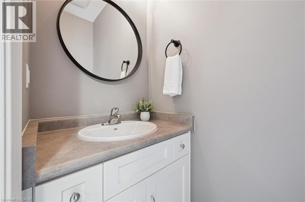 Townhouse for sale at 1114 Fairway Road N Unit# B, Grand River South, Kitchener, Ontario, photo 12