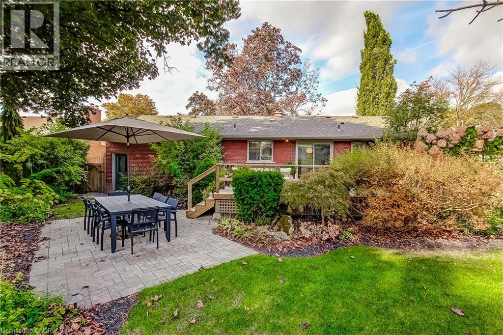 2228 Clarendon Park Drive, Burlington, Ontario  L7R 1X1 - Photo 25 - 40874807