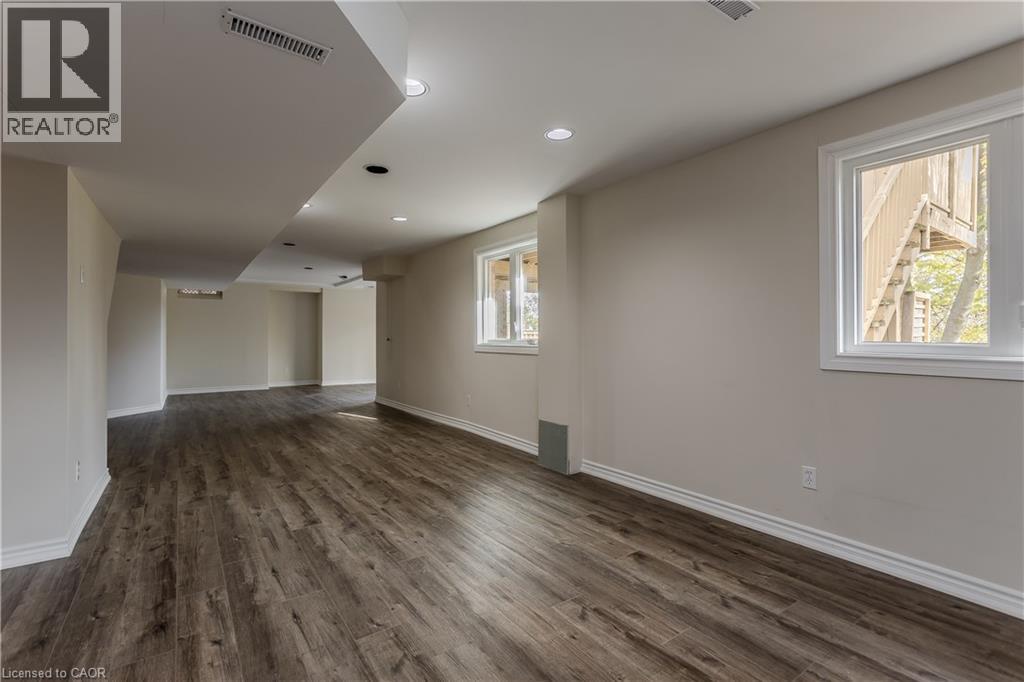 1327 Hazelton Boulevard, Burlington, Ontario  L7P 4V1 - Photo 32 - 40874767