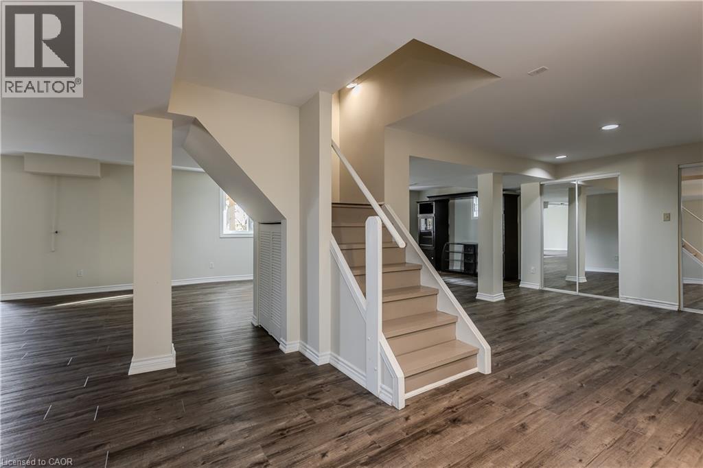 1327 Hazelton Boulevard, Burlington, Ontario  L7P 4V1 - Photo 30 - 40874767