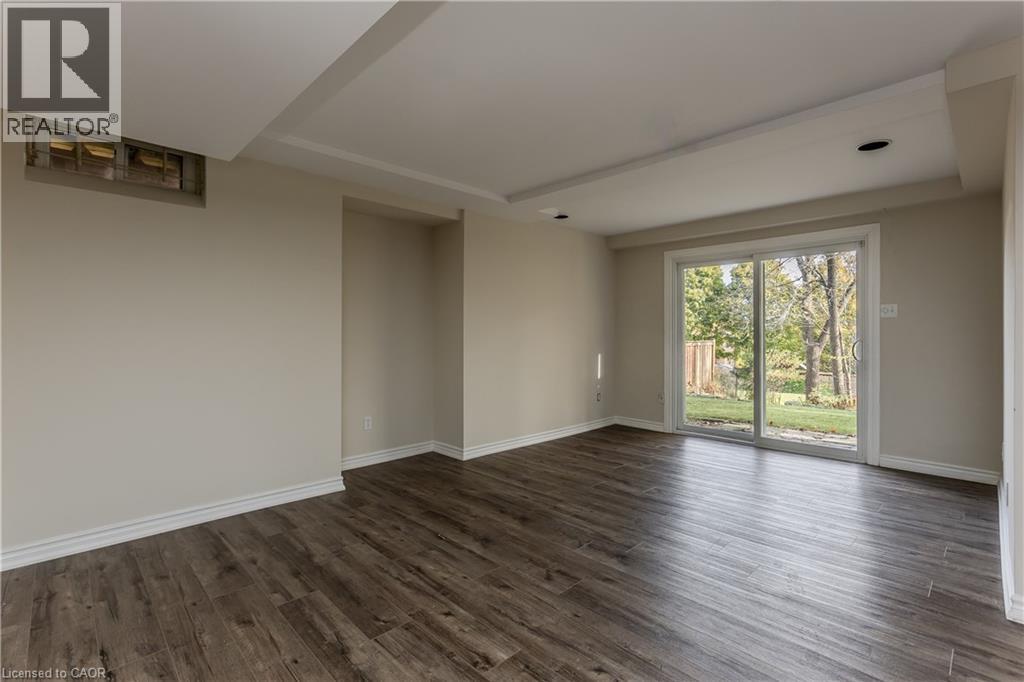 1327 Hazelton Boulevard, Burlington, Ontario  L7P 4V1 - Photo 34 - 40874767