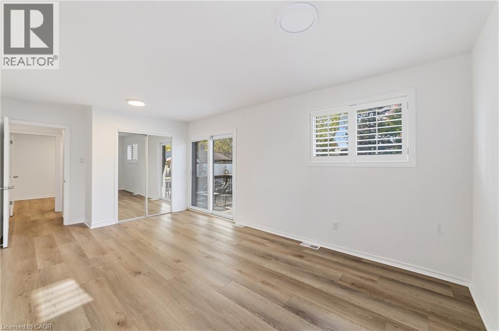 458 East 37th Street, Hamilton, Ontario  L8V 4B9 - Photo 12 - 40874854