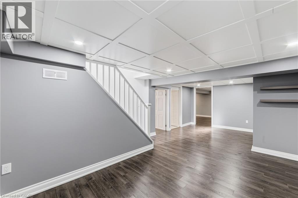 458 East 37th Street, Hamilton, Ontario  L8V 4B9 - Photo 16 - 40874854