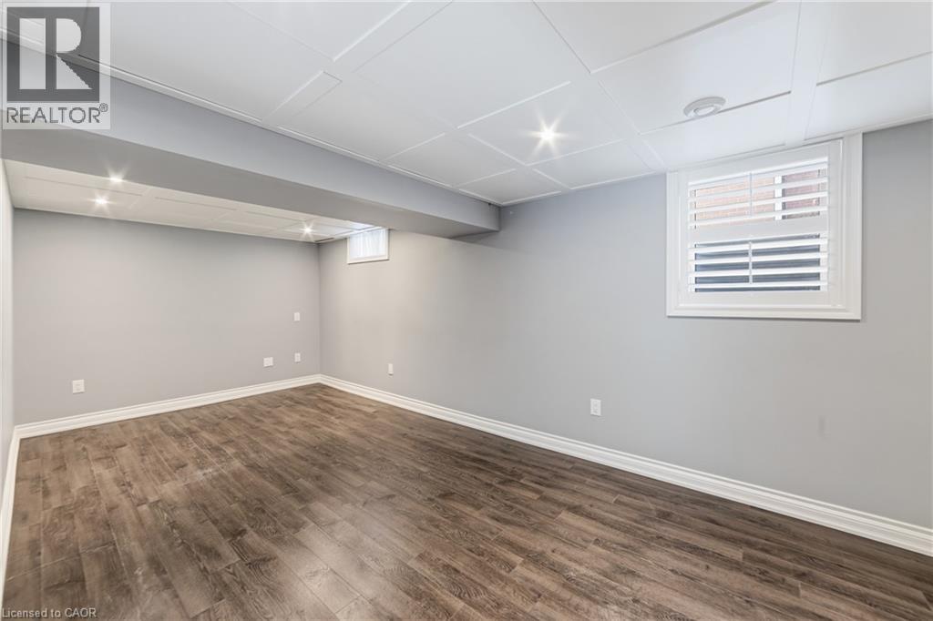 458 East 37th Street, Hamilton, Ontario  L8V 4B9 - Photo 18 - 40874854