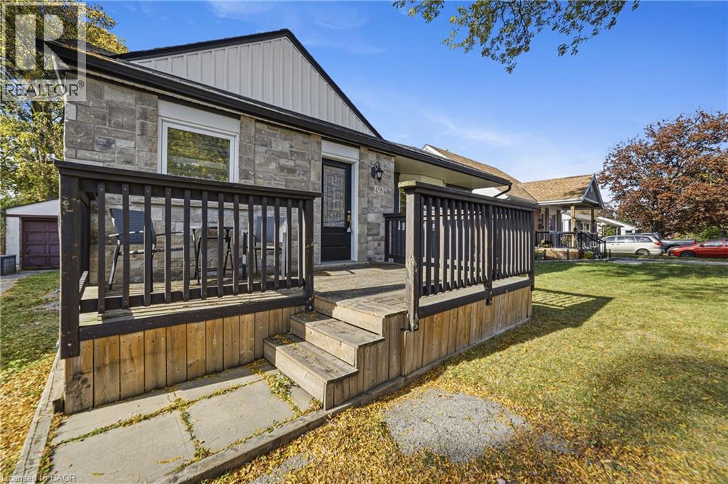 458 East 37th Street, Hamilton, Ontario  L8V 4B9 - Photo 3 - 40874854