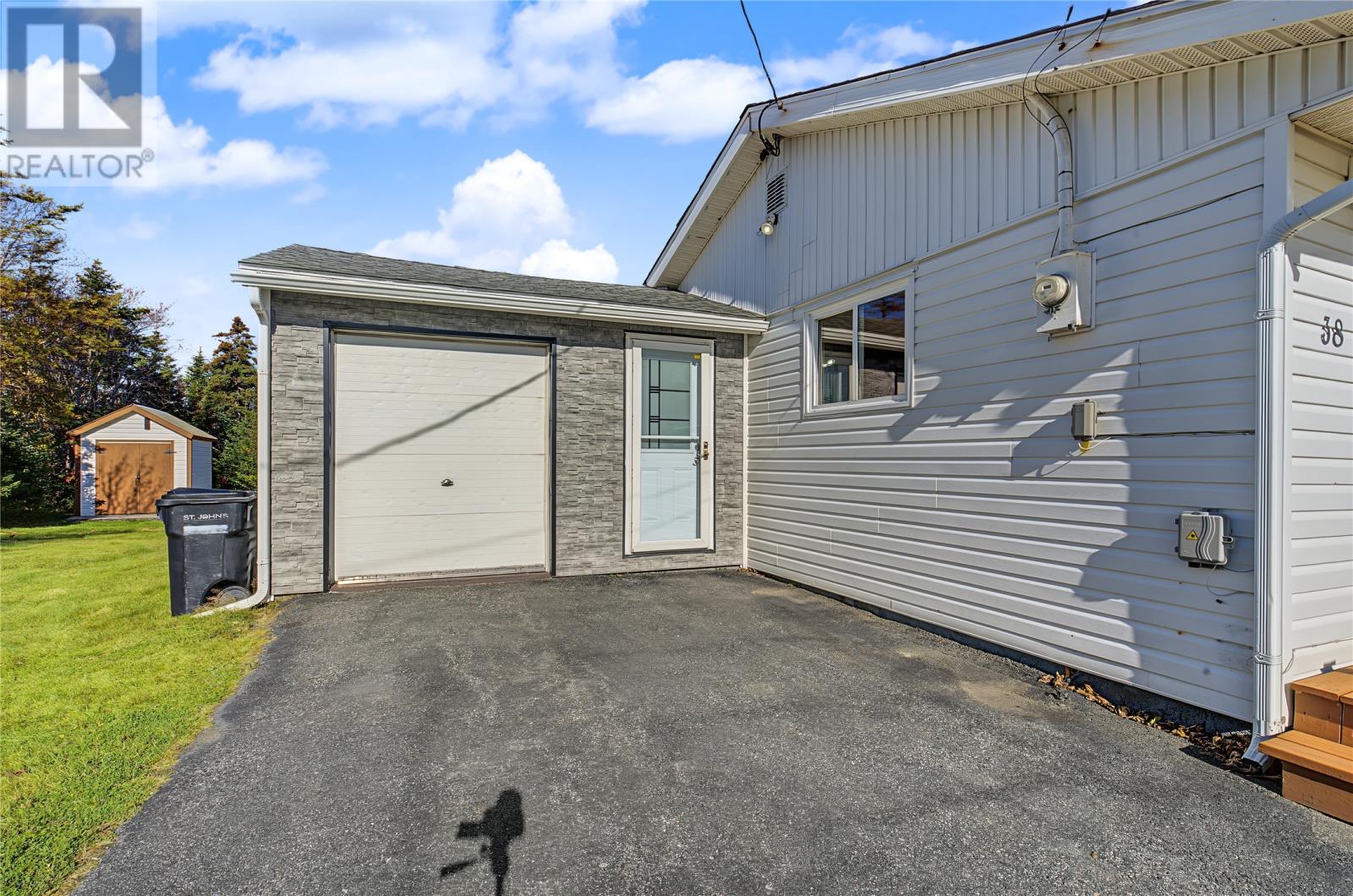 38 Majors Path St. John's Newfoundland & Labrador Canada A1A4Z9 for Sale residential Haris Barki Keller Williams Platinum Realty 38 Majors Path St. John's Newfoundland & Labrador Canada A1A4Z9, for Sale, residential, Haris Barki, Keller Williams Platinum Realty