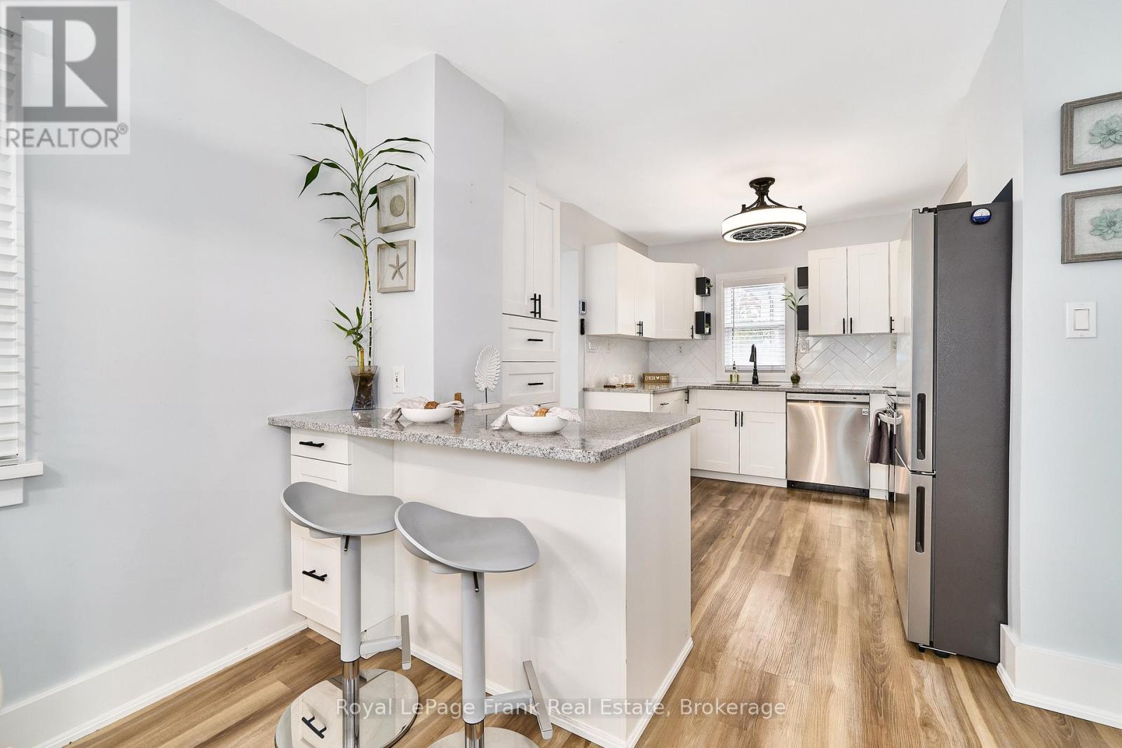 115 Liberty Street S, Clarington, Ontario  L1C 2P2 - Photo 11 - E14127412