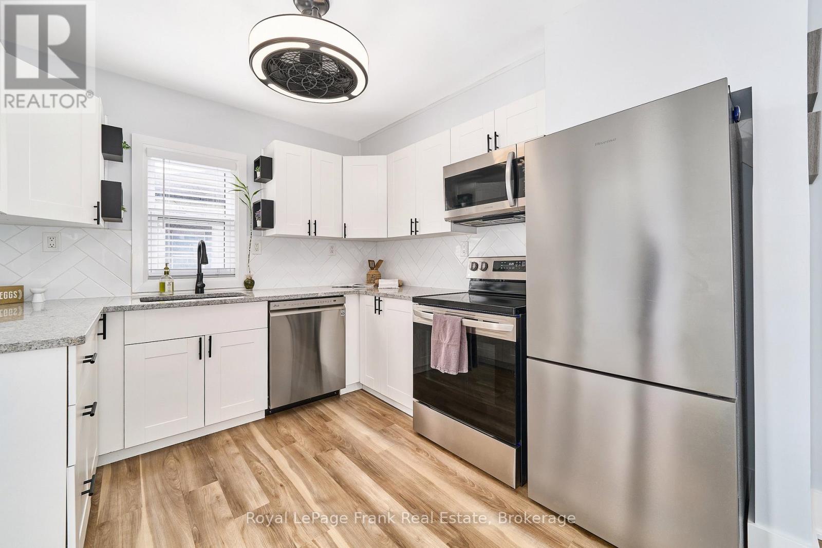115 Liberty Street S, Clarington, Ontario  L1C 2P2 - Photo 13 - E14127412