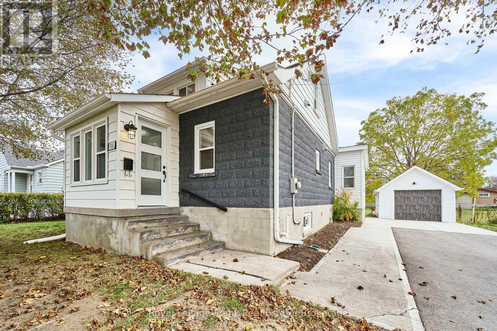 115 Liberty Street S, Clarington, Ontario  L1C 2P2 - Photo 3 - E14127412