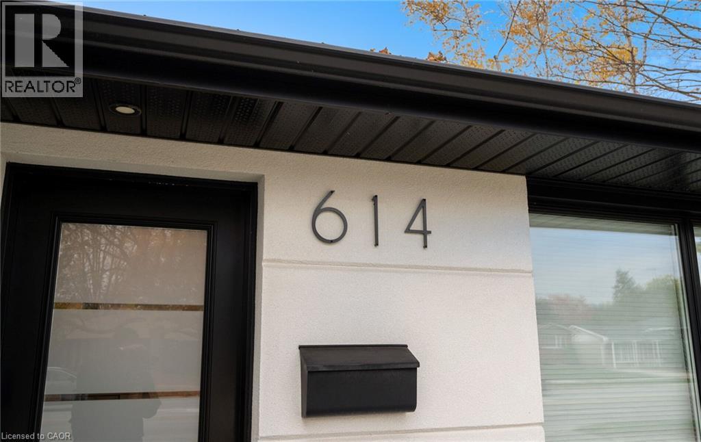 614 Walkers Line, Burlington, Ontario  L7N 2E5 - Photo 3 - 40874631
