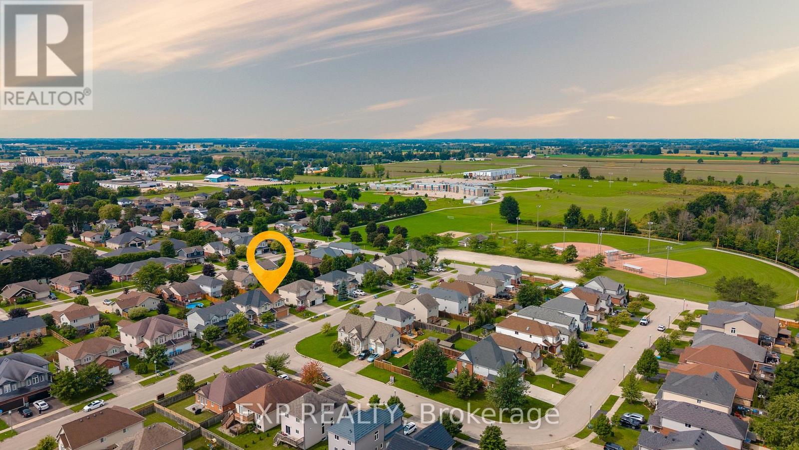 742 Rogers Road, North Perth, Ontario  N4W 0A1 - Photo 2 - X14127566