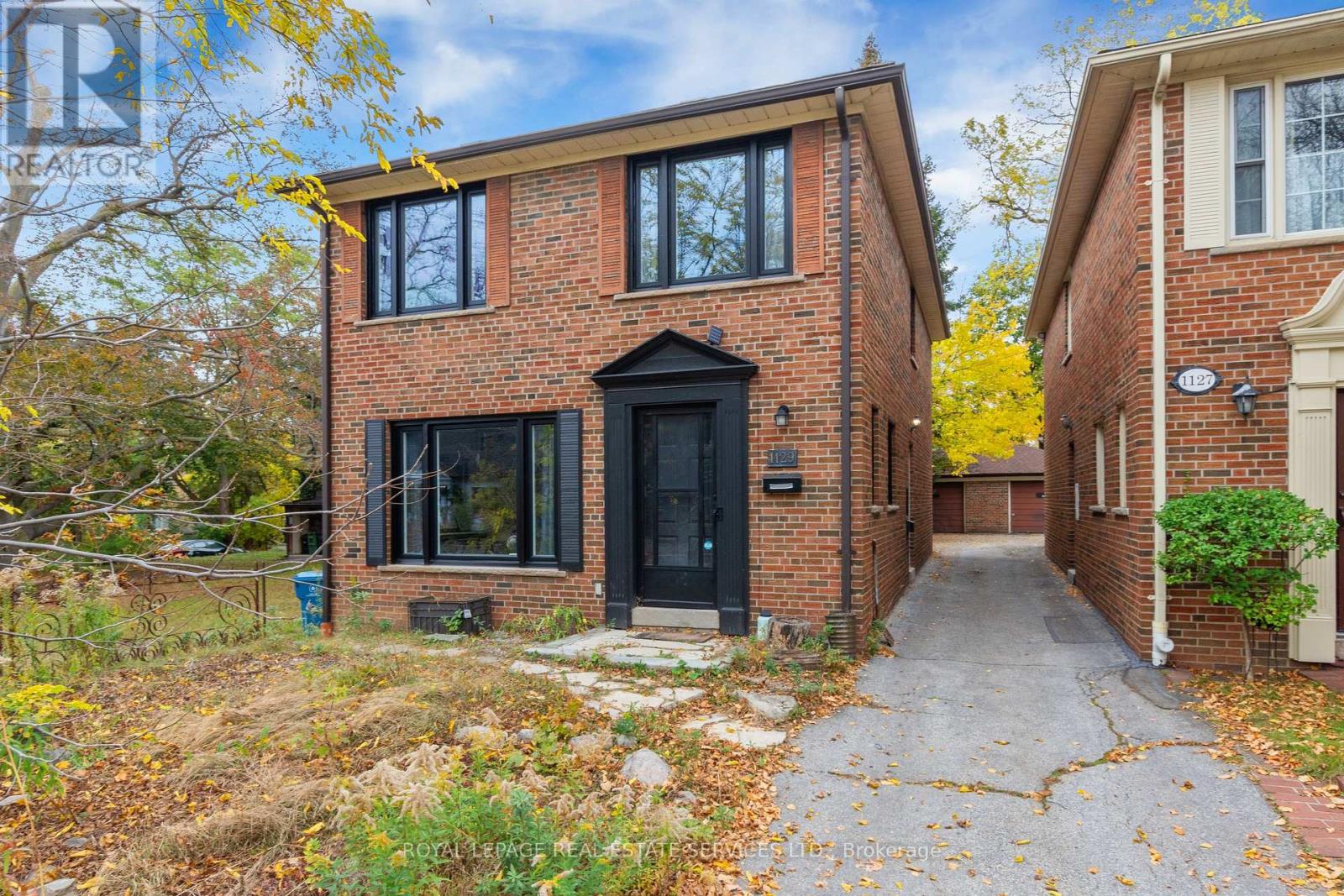 Main & Upper - 1129 Mount Pleasant Road, Toronto, Ontario  M4P 2M8 - Photo 1 - C14127450