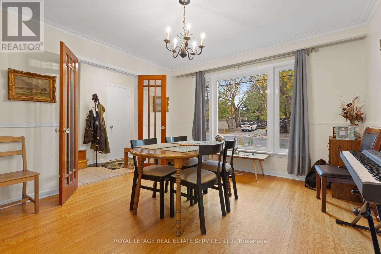 Main & Upper - 1129 Mount Pleasant Road, Toronto, Ontario  M4P 2M8 - Photo 4 - C14127450